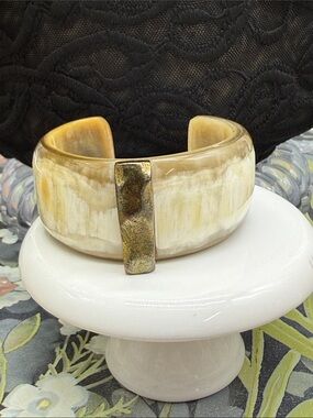 Ashley Pittman Handcrafted Horn & Bronze Cuff Bracelet